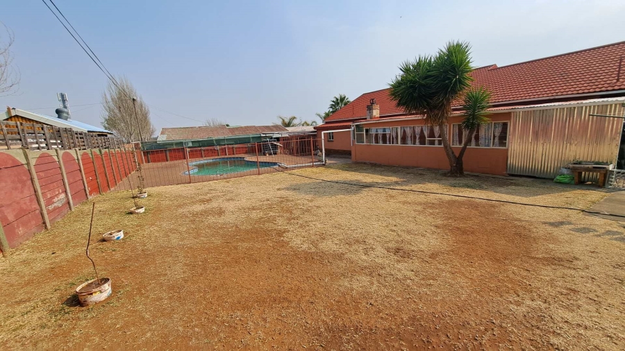 4 Bedroom Property for Sale in Fleurdal Free State